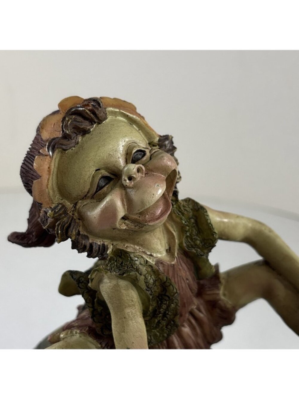 Fairy Garden Statue Resin 7” Pixie Elf Terrarium Gnome Imp Garden riding Snail - Picture 2 of 8